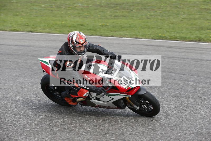 /53 16.09.2025 Track Day Domi Aegerter ADR/Gruppe gruen/61